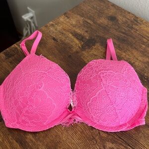 Victoria’s Secret Dream Angels Push-Up Bra